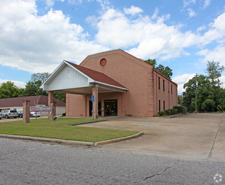 1441 Narrow Lane Pky, Montgomery, AL à vendre - Photo de l’immeuble – Image 2 sur 6