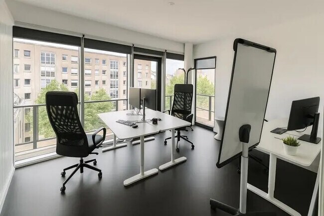 Plus de détails pour Bureau à louer