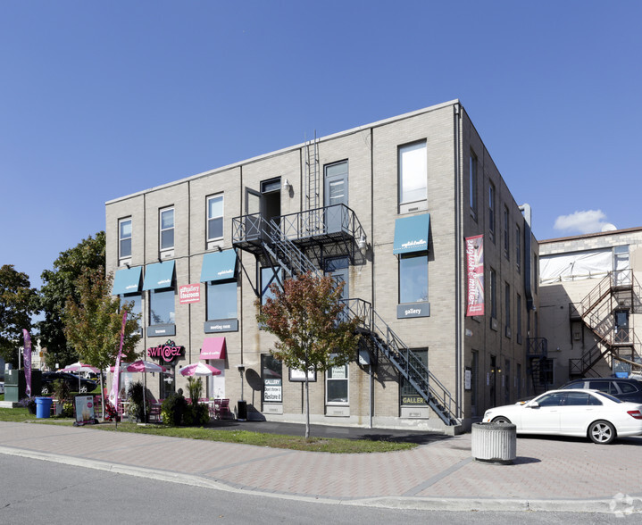 89 Dunlop St E, Barrie, ON à louer - Photo de l’immeuble – Image 2 sur 2