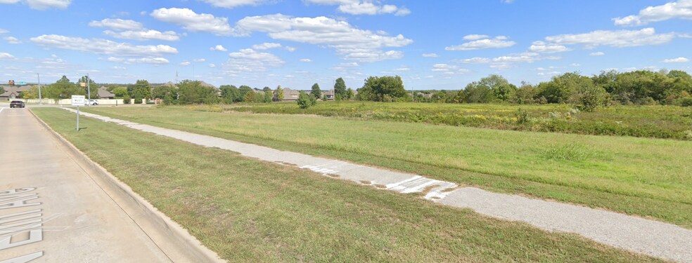E 51ST St, Broken Arrow, OK à vendre - Photo de l’immeuble – Image 2 sur 6
