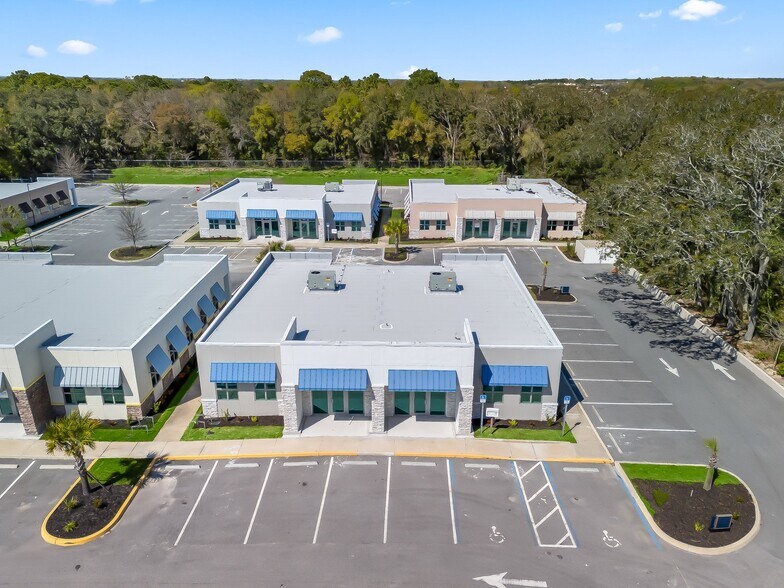 871-801 Highway 466, Lady Lake, FL à louer - Photo de l’immeuble – Image 2 sur 52