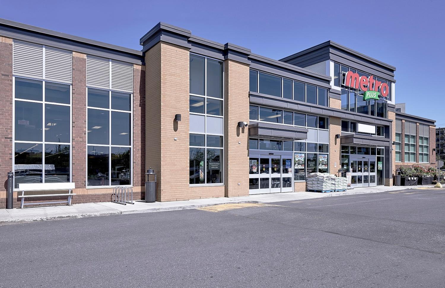 755 Boul René-Lévesque, Drummondville, QC à louer Photo principale– Image 1 sur 2