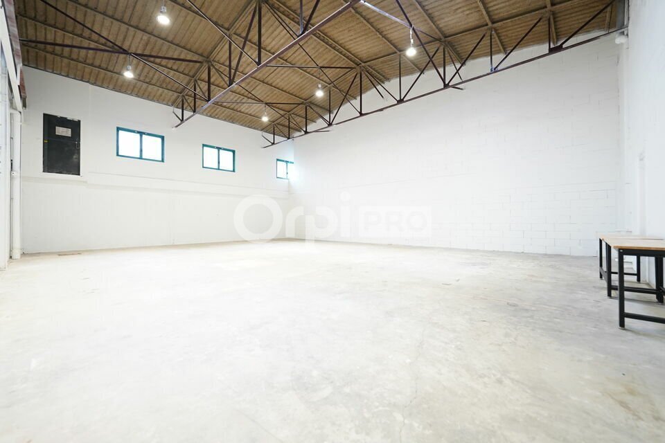 1 Rue Jules Serval, Vénissieux à louer Photo de l’immeuble– Image 1 sur 28