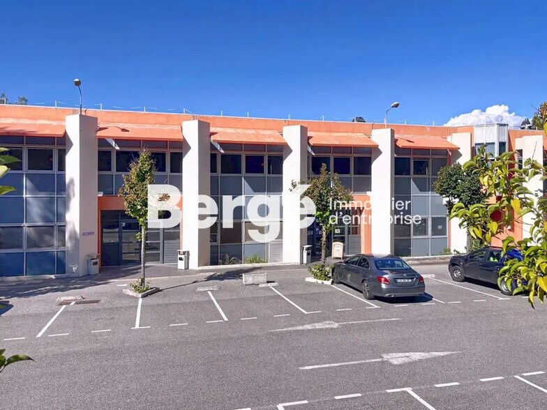 Bureau dans Valbonne à louer - Photo de l’immeuble – Image 3 sur 5