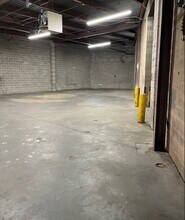 4211 Shannon Dr, Baltimore, MD à louer Photo intérieure– Image 2 sur 4