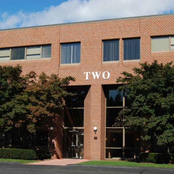 2 Main St, Stoneham, MA à louer - Photo de l’immeuble – Image 2 sur 6