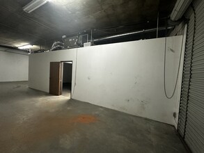 15500 Erwin St, Van Nuys, CA à louer Photo intérieure– Image 2 sur 5