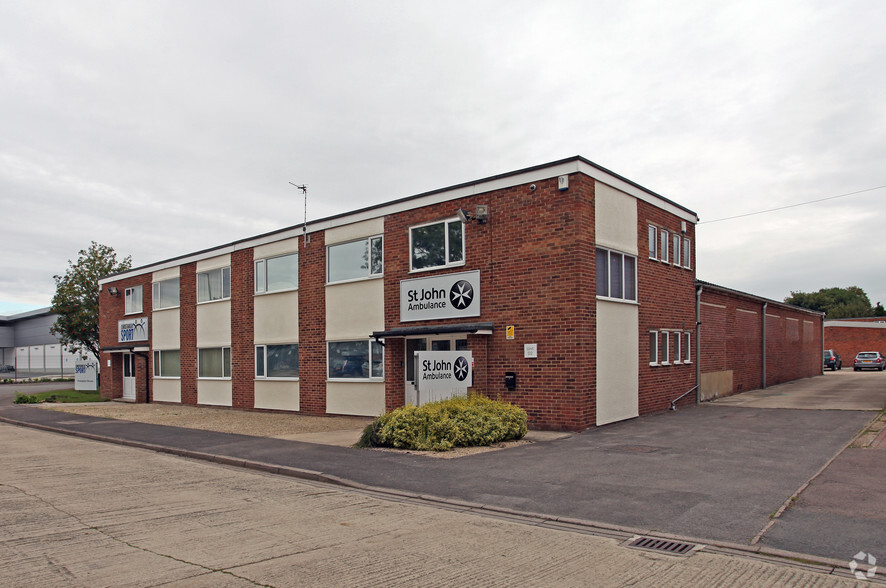 Telford Rd, Bicester à louer - Photo principale – Image 1 sur 13