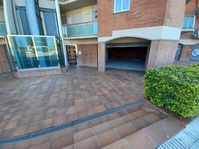 Immeuble residentiel dans Santa Susanna, Barcelona à vendre - Photo intérieure – Image 2 sur 4