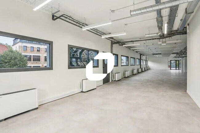 Plus de détails pour Bureau à vendre