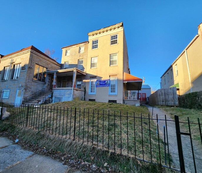 1118 N Gilmor St, Baltimore, MD à louer - Photo de l’immeuble – Image 1 sur 15