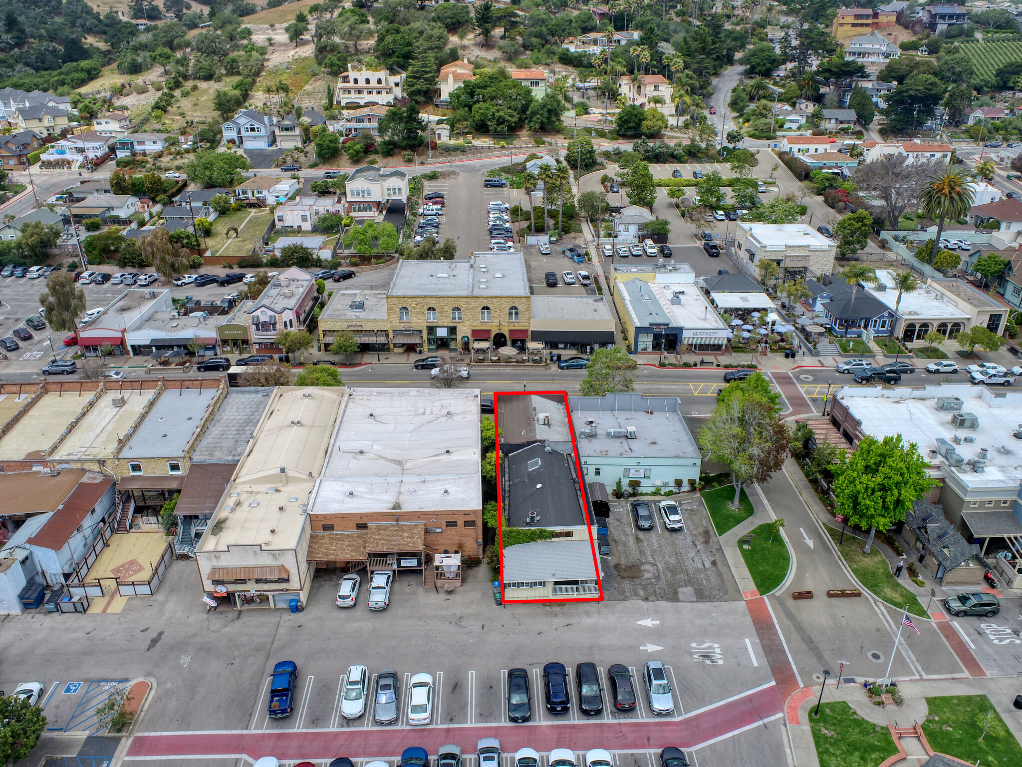 134 E Branch St, Arroyo Grande, CA à vendre Photo de l’immeuble– Image 1 sur 6