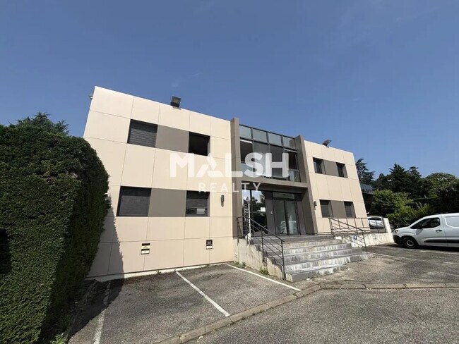 Plus de détails pour Bureau à vendre