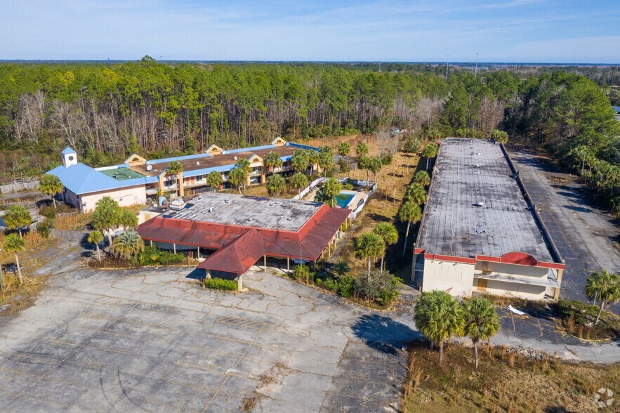 852374 US Highway 17, Yulee, FL à vendre - Photo principale – Image 1 sur 53