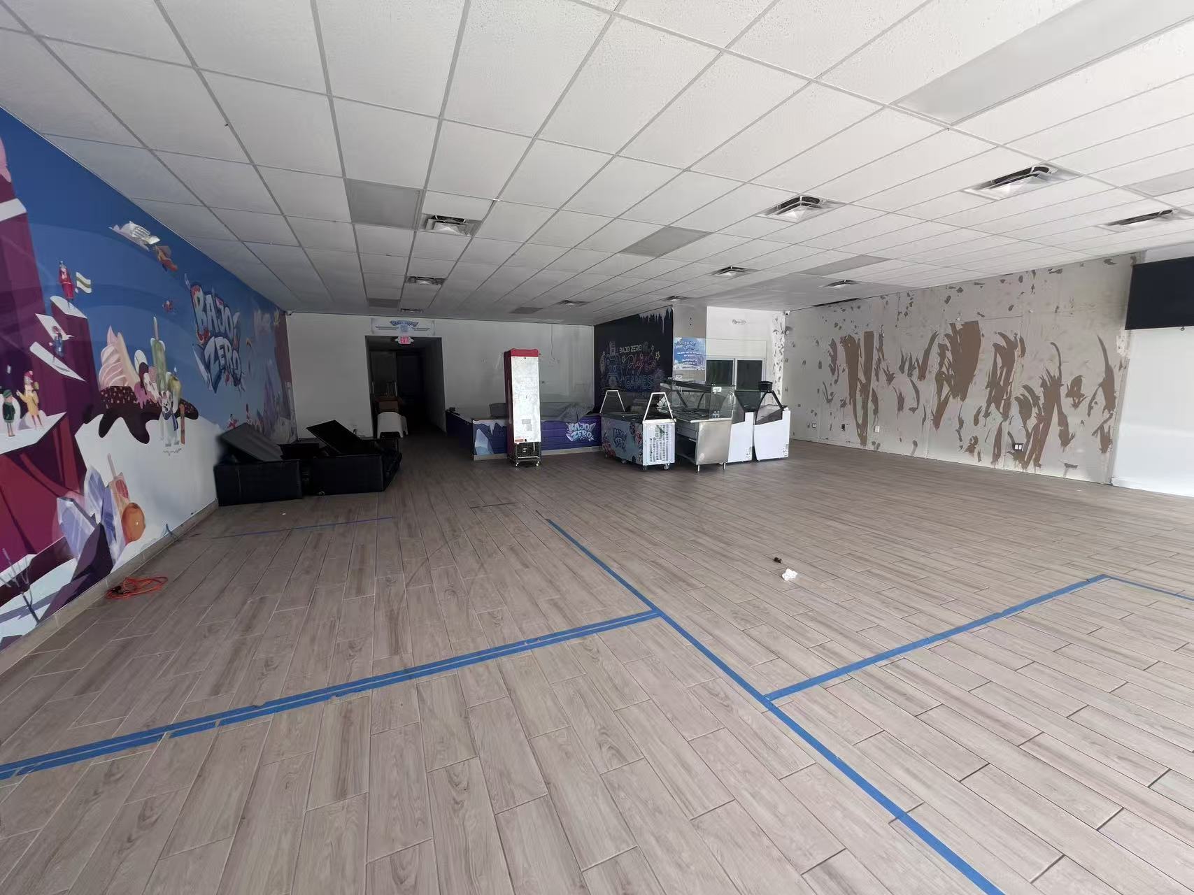 1001-1015 W Vine St, Kissimmee, FL à louer Photo intérieure– Image 1 sur 9