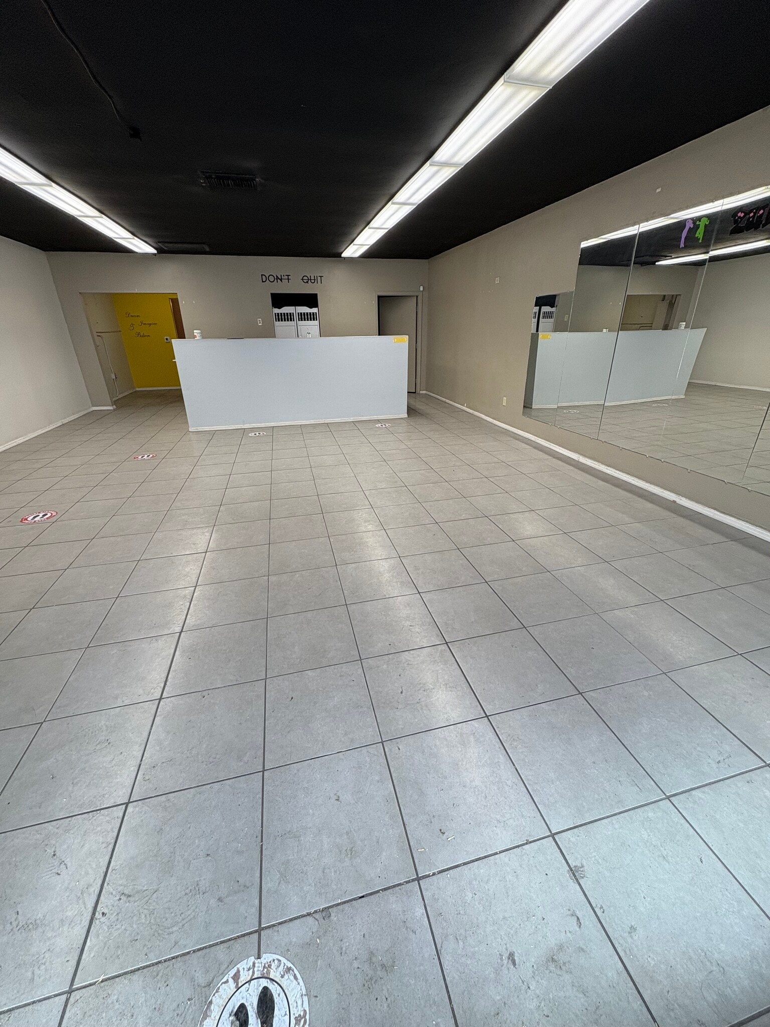 2737-2745 N Campbell Ave, Tucson, AZ à louer Photo intérieure– Image 1 sur 8