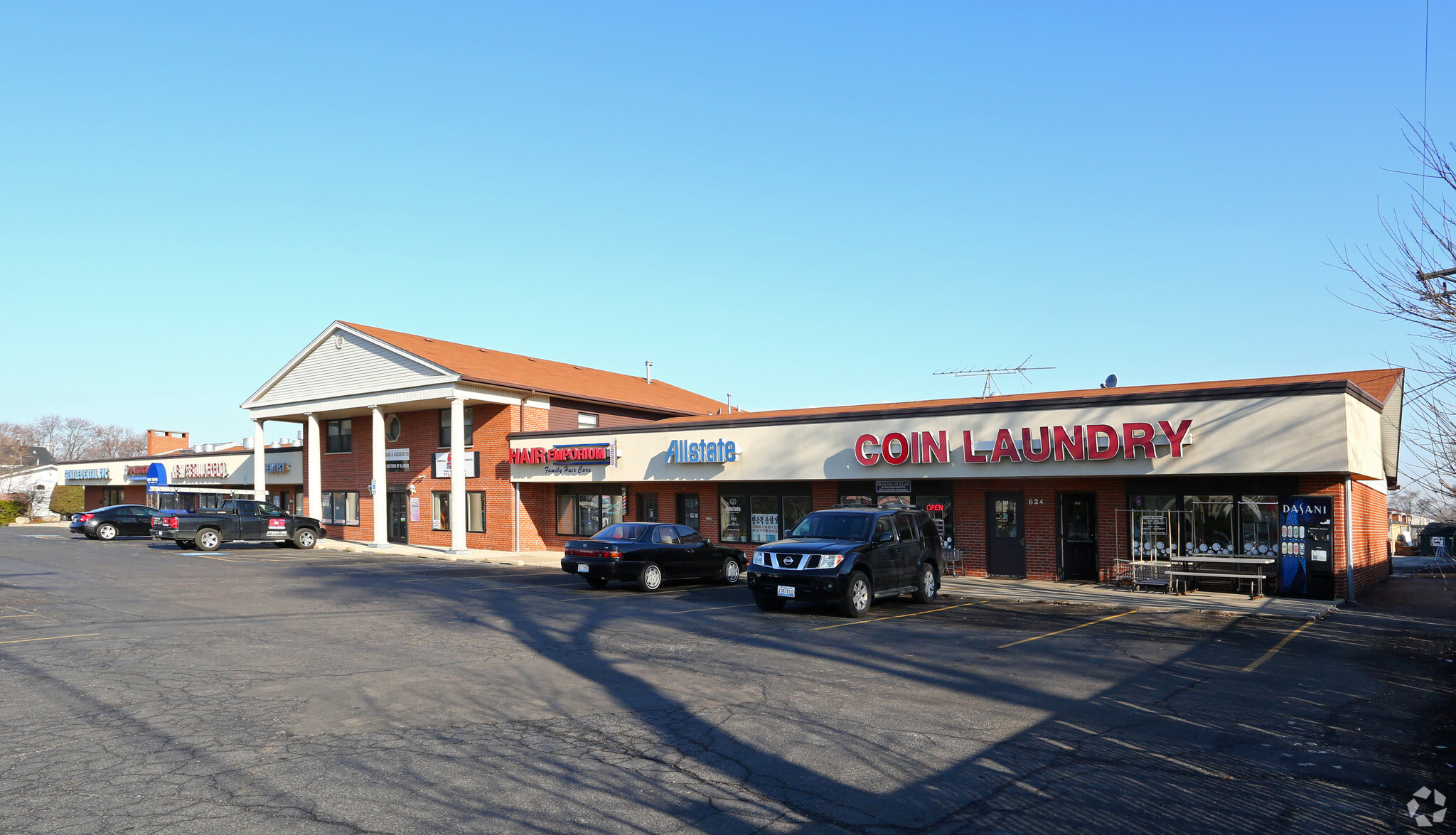 624-640 W Algonquin Rd, Des Plaines, IL à louer Photo de l’immeuble– Image 1 sur 6
