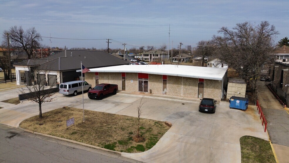 1221 NW 29th St, Oklahoma City, OK à vendre - Photo de l’immeuble – Image 2 sur 12