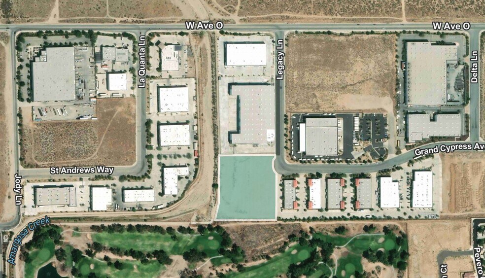 Legacy Ln & Grand Cypress Ave, Palmdale, CA à vendre - Aérien – Image 1 sur 2