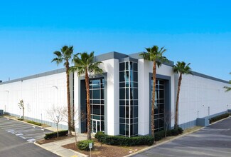 Plus de détails pour 2470 W Lugonia Ave, Redlands, CA - Industriel/Logistique à louer