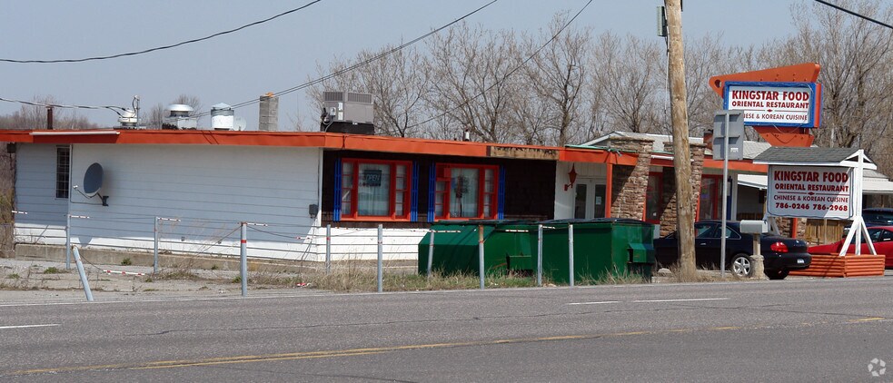 22265 Us-11, Watertown, NY à vendre - Photo de l’immeuble – Image 2 sur 23