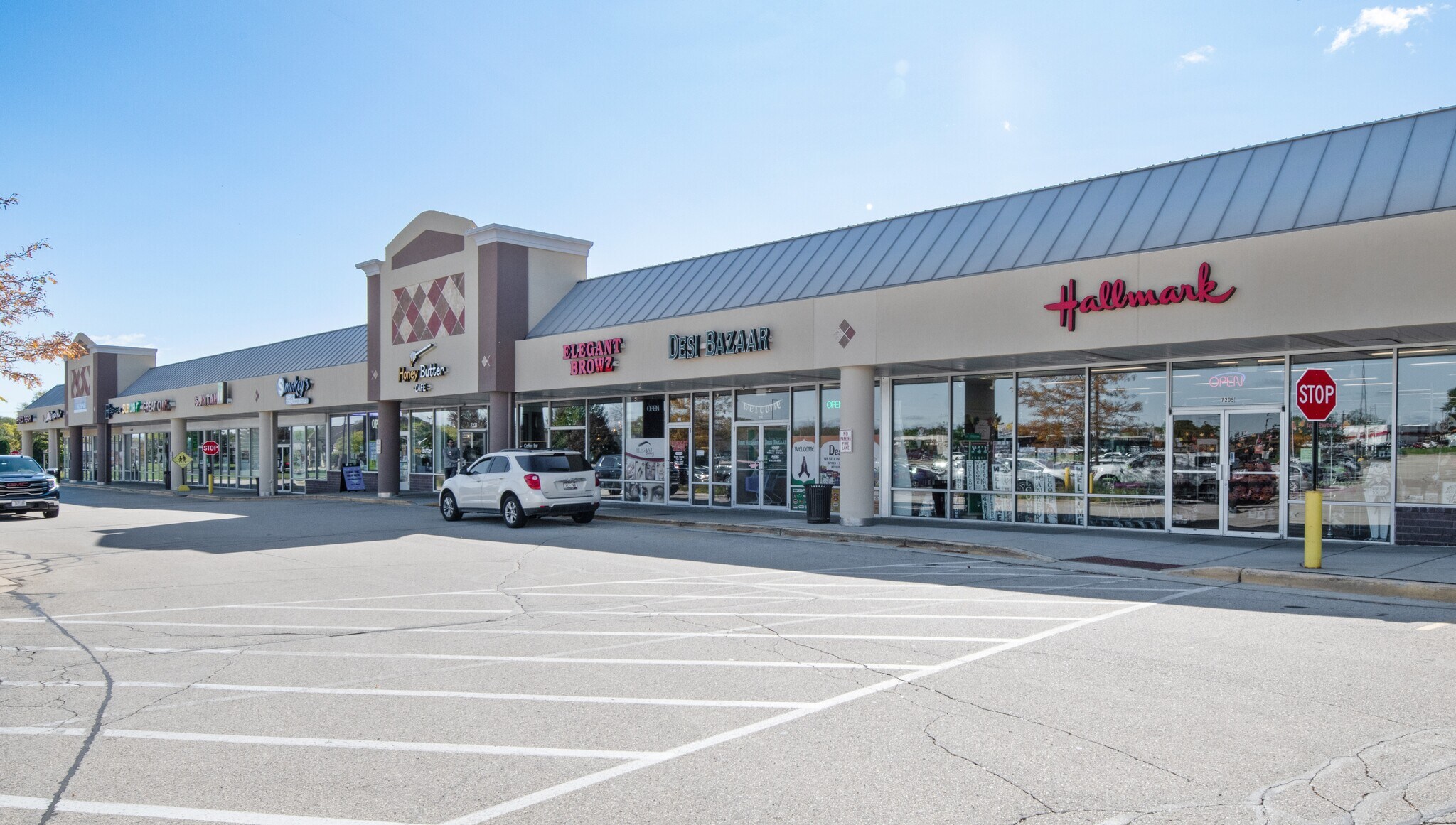 7201-7255 S 76th St, Franklin, WI à louer Photo principale– Image 1 sur 6