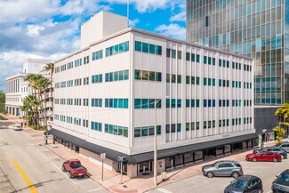 Plus de détails pour 299 Alhambra Cir, Coral Gables, FL - Bureau, Bureau/Local commercial à louer