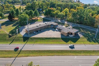 Plus de détails pour 16 S Country Club Rd, Decatur, IL - Hôtellerie à vendre