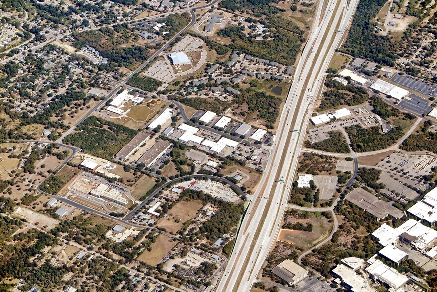 4307 Tannehill Ln, Austin, TX à vendre - Photo de l’immeuble – Image 2 sur 4