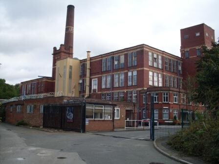 Welkin Rd, Stockport à louer - Photo de l’immeuble – Image 2 sur 5