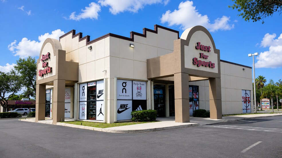 2601-2675 S Military Trl, West Palm Beach, FL à louer - Photo de l’immeuble – Image 1 sur 7
