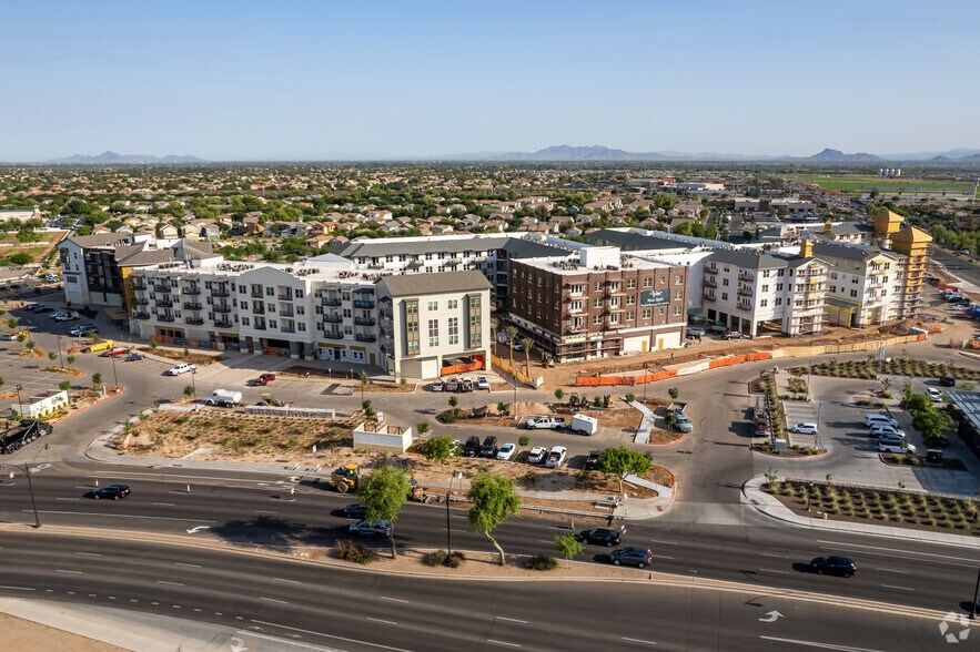 3150 E Ray Rd, Gilbert, AZ à louer - Photo de l’immeuble – Image 2 sur 44