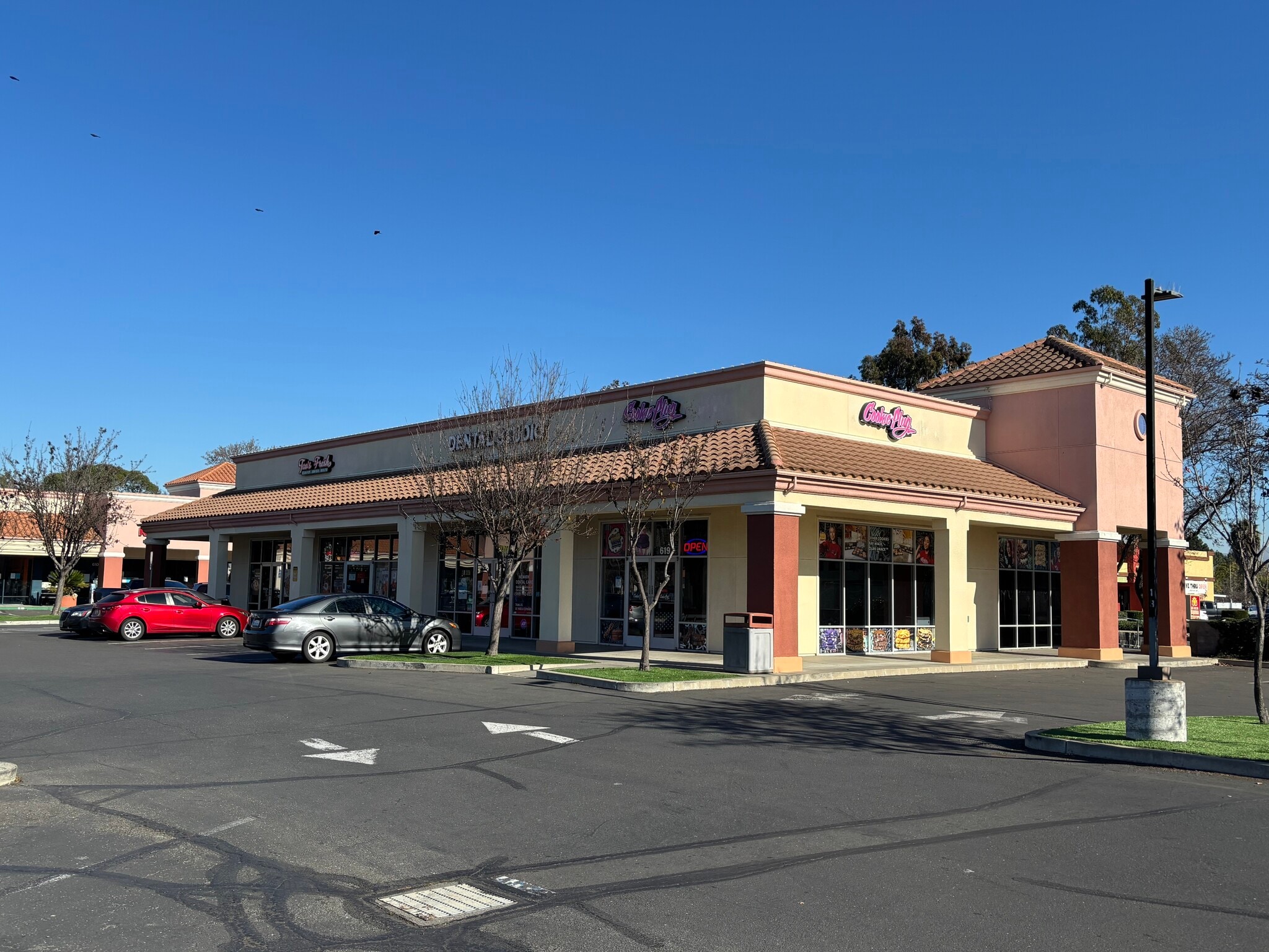 6347-6397 Jarvis Ave, Newark, CA à louer Photo de l’immeuble– Image 1 sur 1