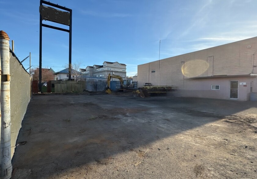 241 Belmont Ave, Haledon, NJ à louer - Photo de l’immeuble – Image 2 sur 4