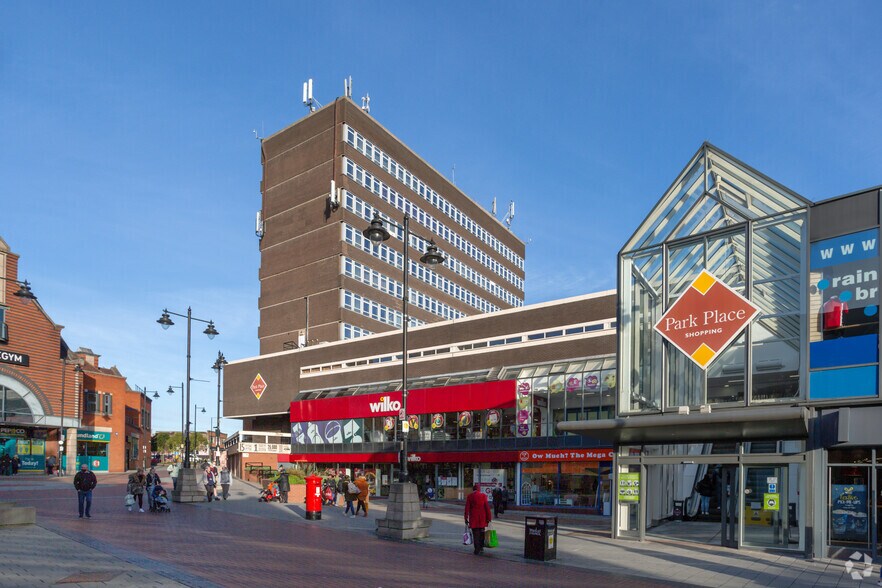 Park St, Walsall à louer - Photo principale – Image 1 sur 7