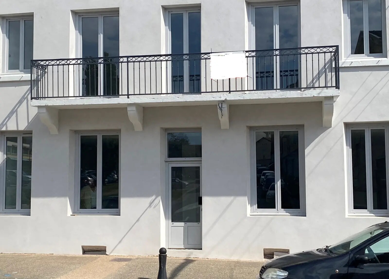 17 Rue De Lyon, Meximieux à louer Photo de l’immeuble– Image 1 sur 6