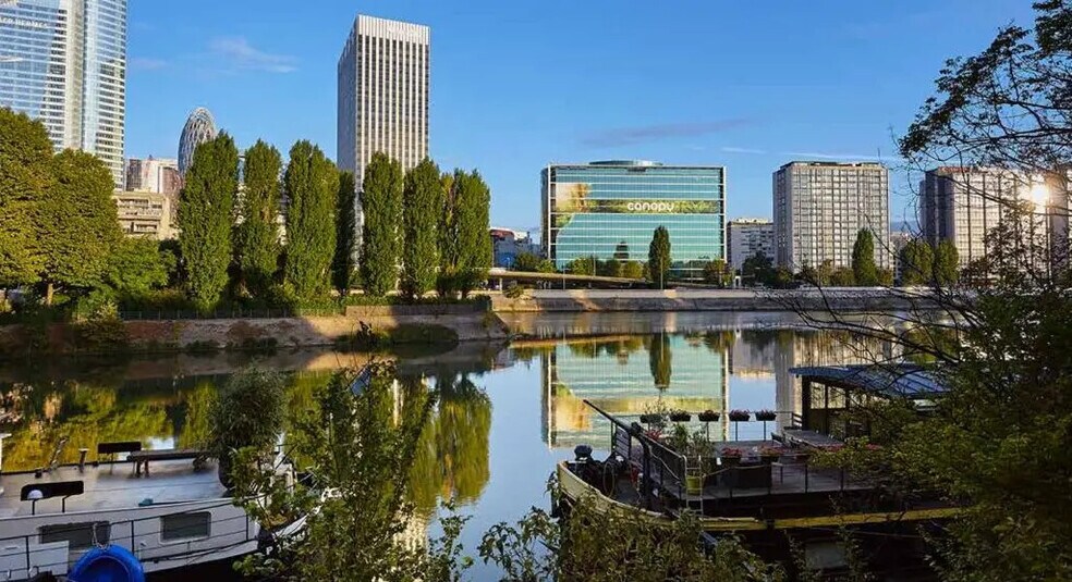 9 Quai Du Président Paul Doumer, Courbevoie à louer - Photo de l’immeuble – Image 1 sur 4