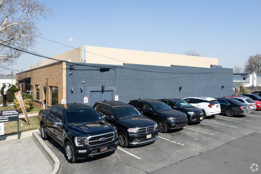 500 Cortlandt St, Belleville, NJ à louer - Photo de l’immeuble – Image 3 sur 18
