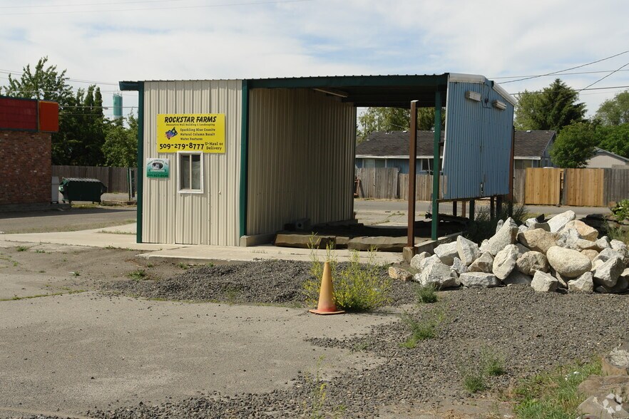12518 W Us-2 Hwy, Spokane, WA à louer - Photo de l’immeuble – Image 3 sur 4