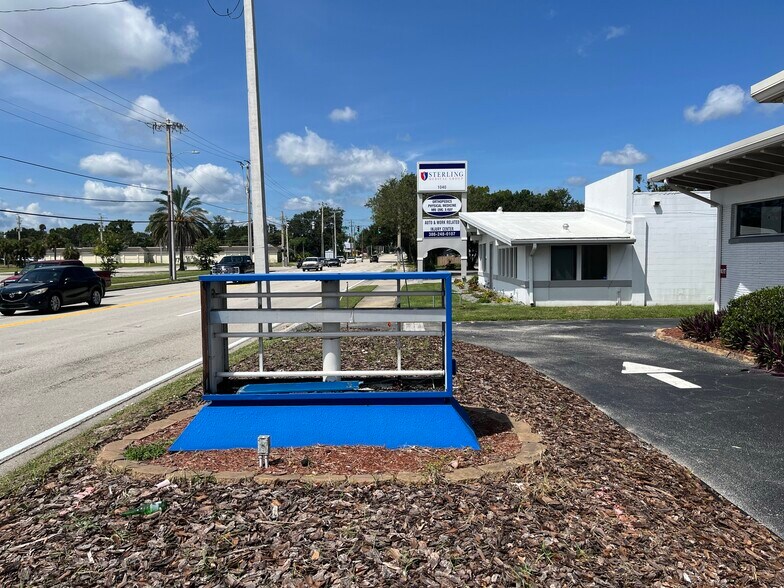 1020 Mason Ave, Daytona Beach, FL à louer - Photo de l’immeuble – Image 3 sur 26