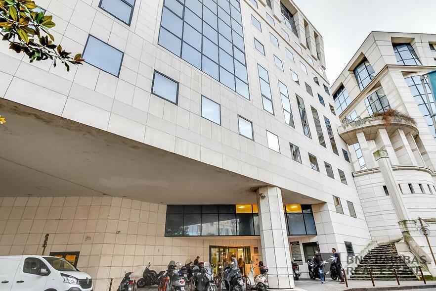 1 Avenue De La Cristallerie, Sèvres à louer - Photo de l’immeuble – Image 2 sur 9