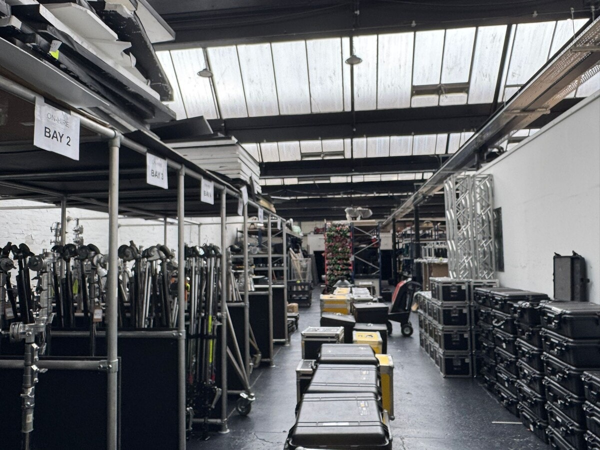 Units 8A & 8B The High Cross Centre, Fountayne Rd, Londres, LND - Lot 8 A - C - - Photo intérieure - Image 1 of 2