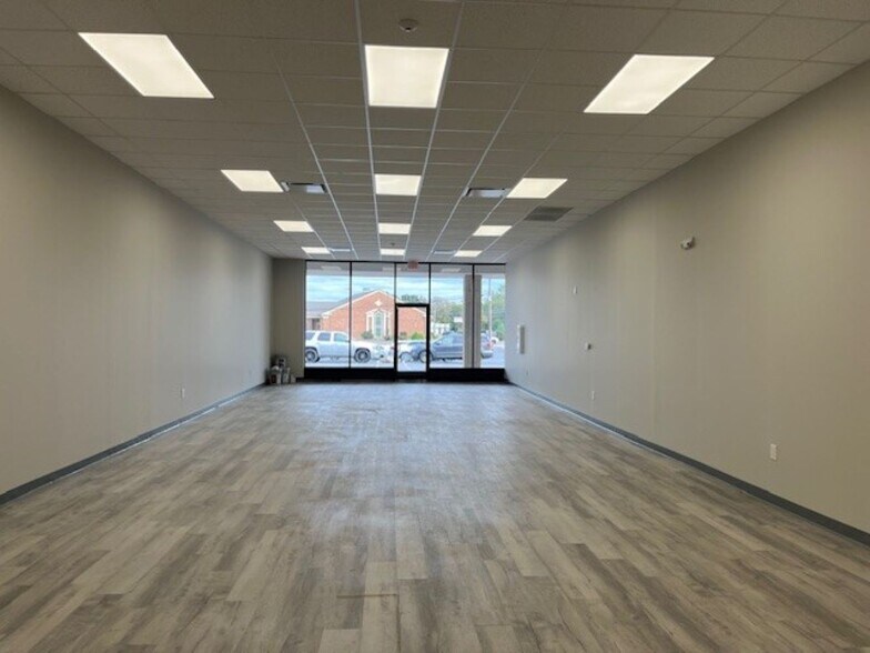 1211 16th St NE, Hickory, NC à louer - Photo de l’immeuble – Image 2 sur 5