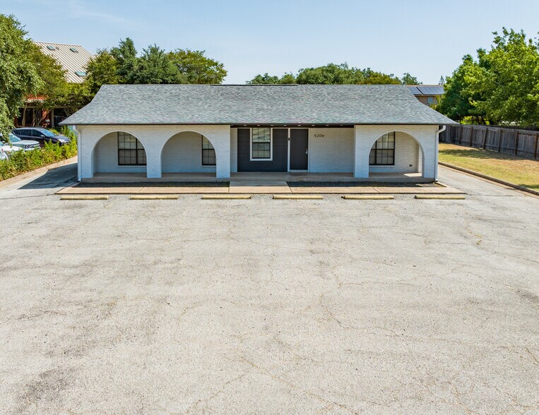 5206 Wind River Rd, Austin, TX à vendre - Photo principale – Image 1 sur 27