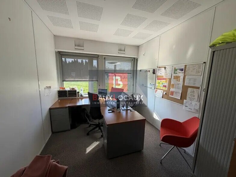 Bureau dans Avignon à louer - Photo intérieure – Image 2 sur 12