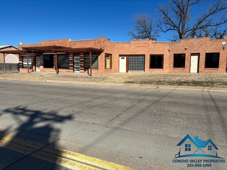 324 E Harris St, San Angelo, TX à louer - Photo principale – Image 1 sur 3