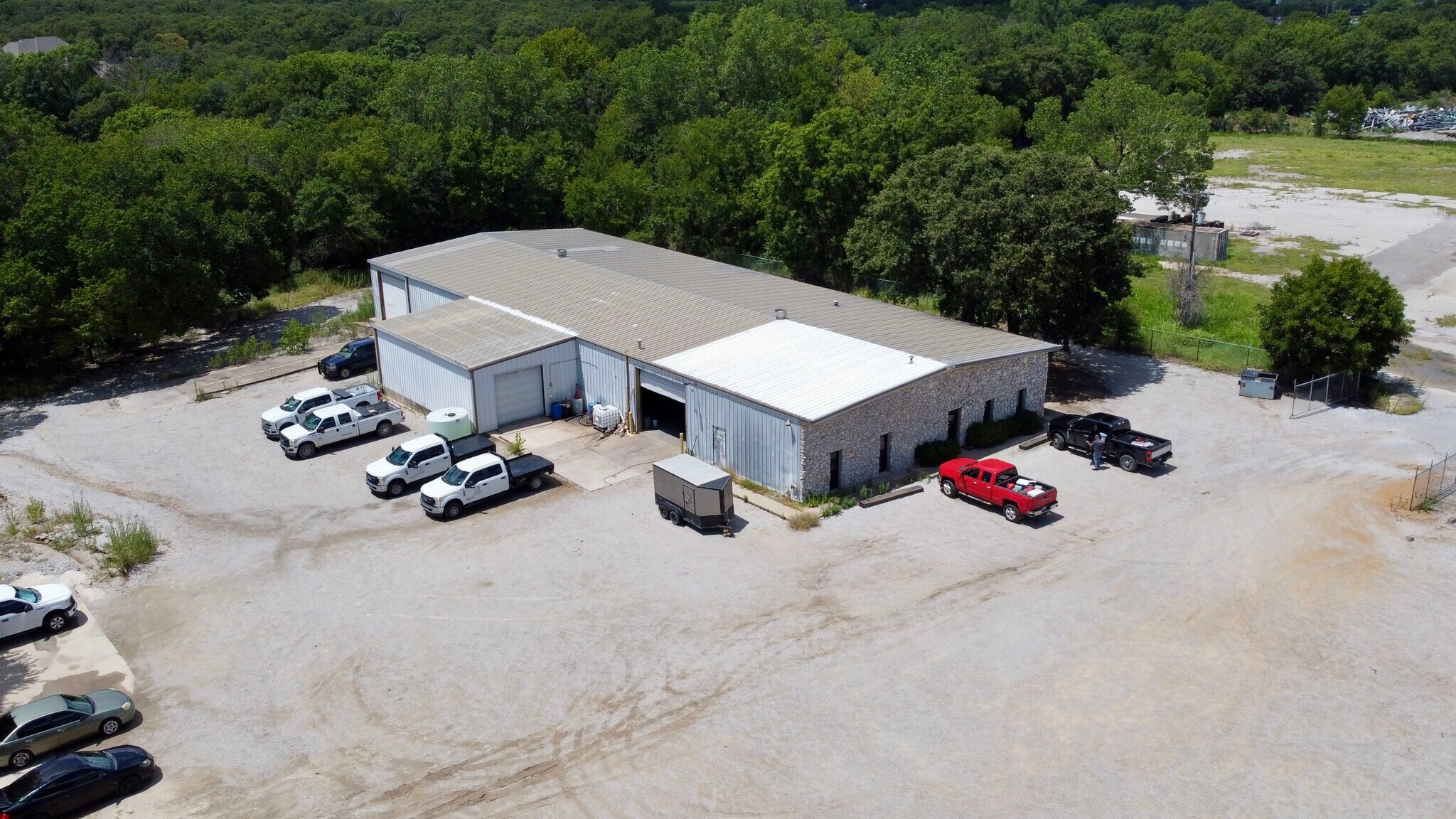 621 Industrial dr, Ardmore, OK à louer Photo de l’immeuble– Image 1 sur 23