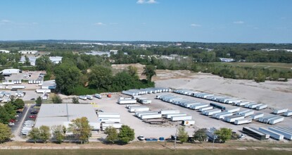 4601-4608 Crossroads Industrial Dr, Bridgeton, MO - Vue aérienne vue de carte - Image1