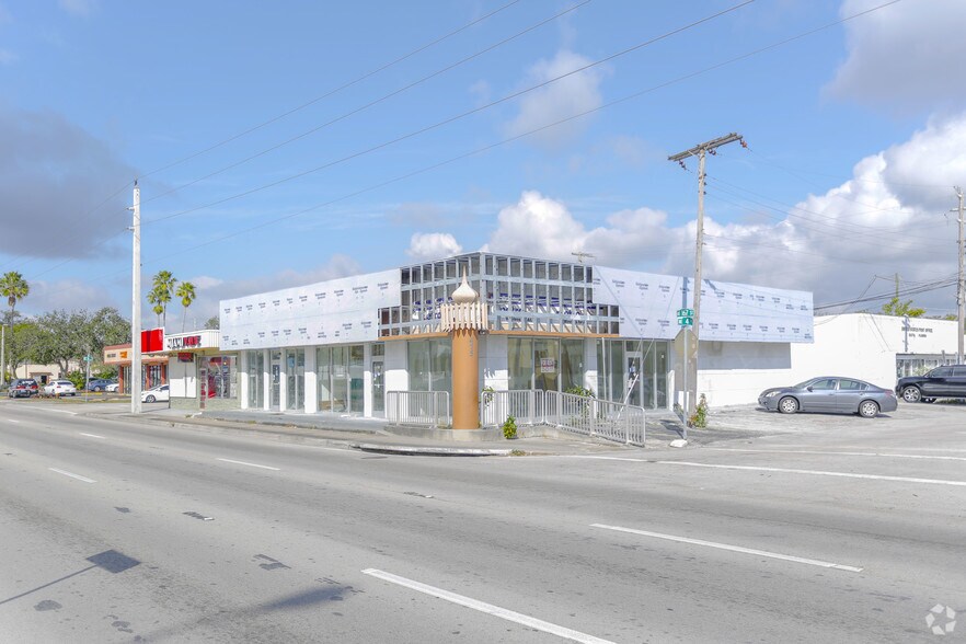 475 NE 167th St, Miami, FL à louer - Photo de l’immeuble – Image 2 sur 6