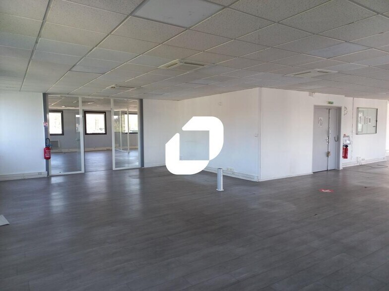 Bureau dans Marcq-en-Baroeul à vendre - Photo intérieure – Image 2 sur 6